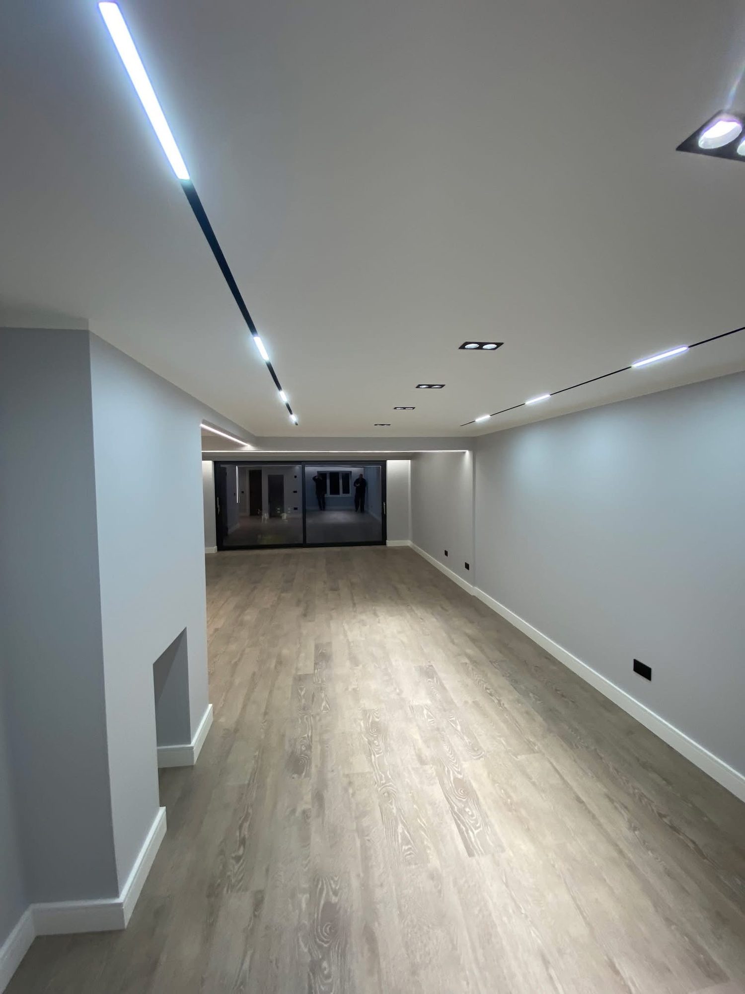 BRYZZ-delivered executive meeting room